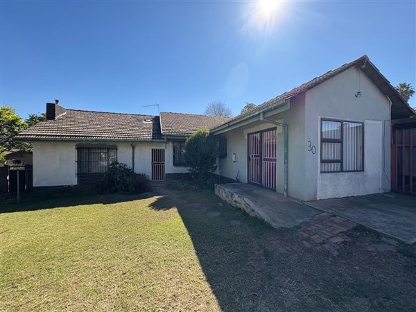 3 Bedroom House 3 Bedroom House