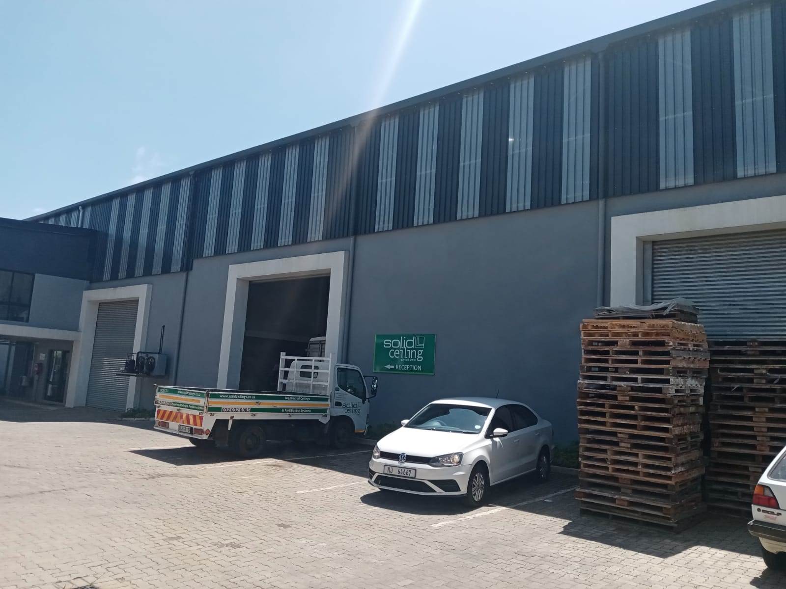 370  m² Industrial space in Shakas Head photo number 3