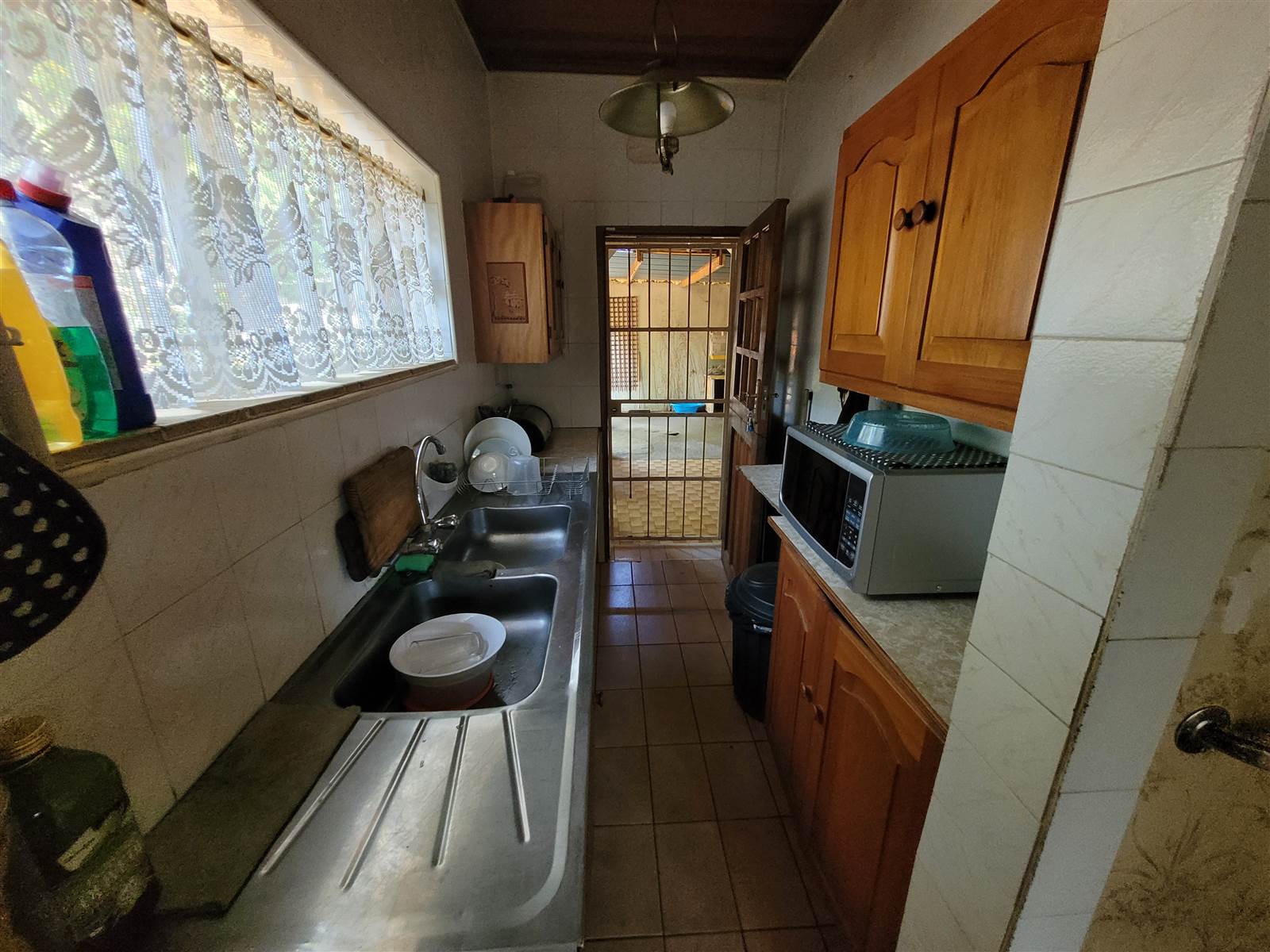 6 Bed House in Piet Retief photo number 21