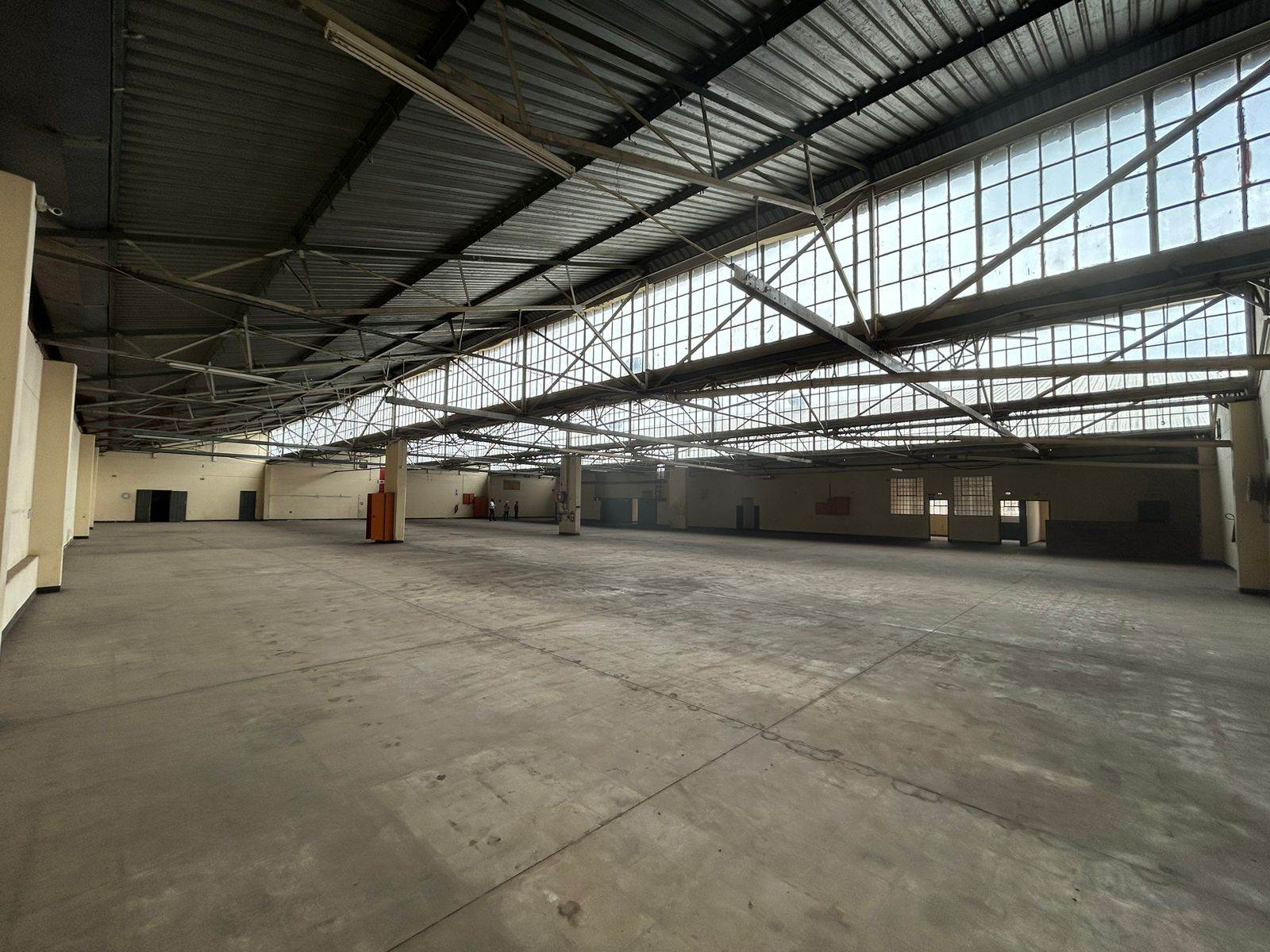 1641  m² Industrial space in Elandsfontein AH photo number 1