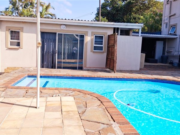 Bachelor apartment Bachelor apartment