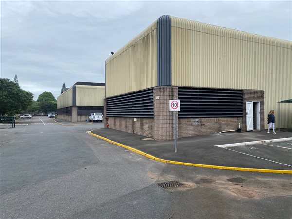 1153  m² Industrial space in Caversham Glen