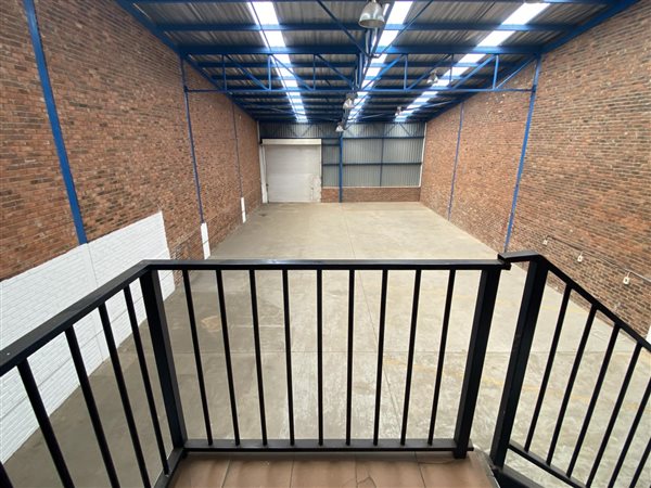 577  m² Industrial space