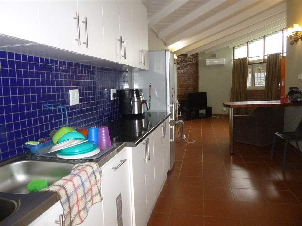 2 Bed Simplex in Pinetown Central photo number 5