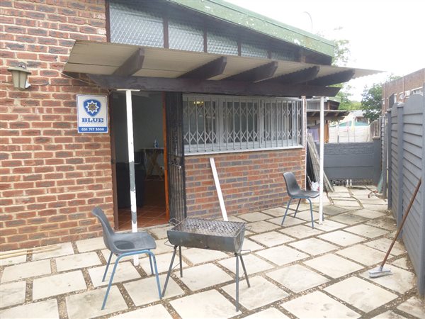 2 Bed Simplex in Pinetown Central