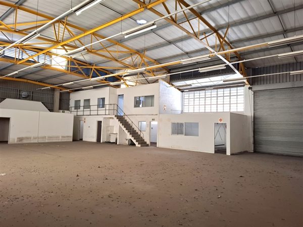 505  m² Industrial space