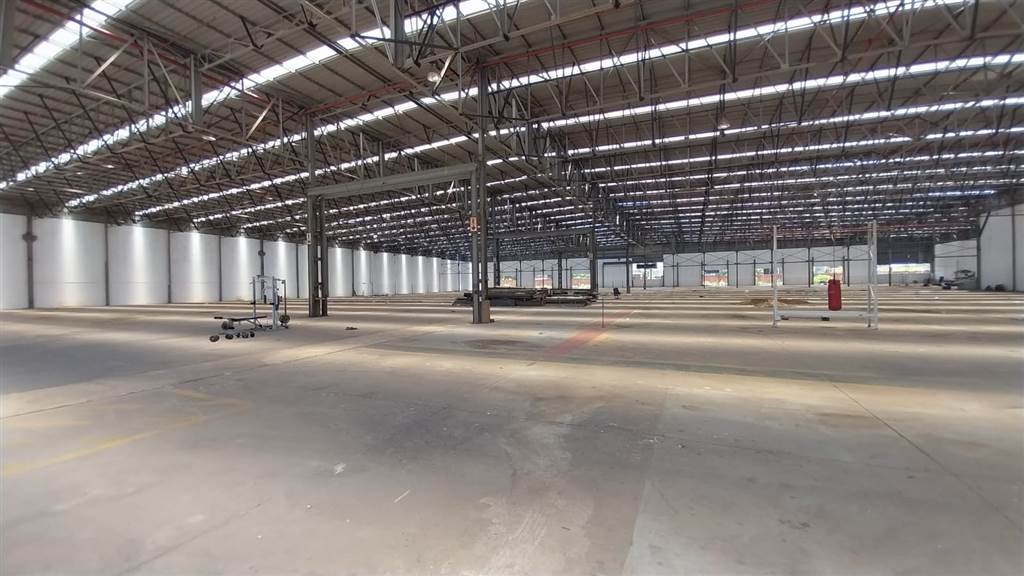 16000  m² Industrial space in East Lynne photo number 7