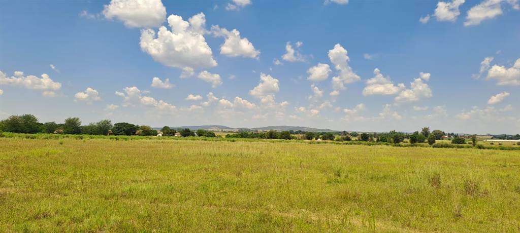 15 ha Land available in Vyfhoek photo number 23