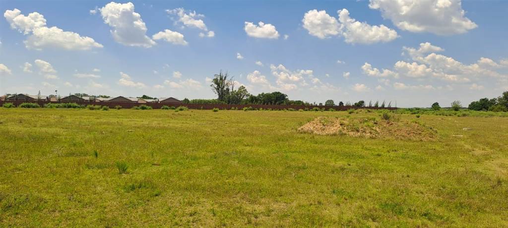 15 ha Land available in Vyfhoek photo number 12