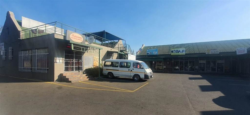 2662  m² Commercial space in Lambton photo number 9
