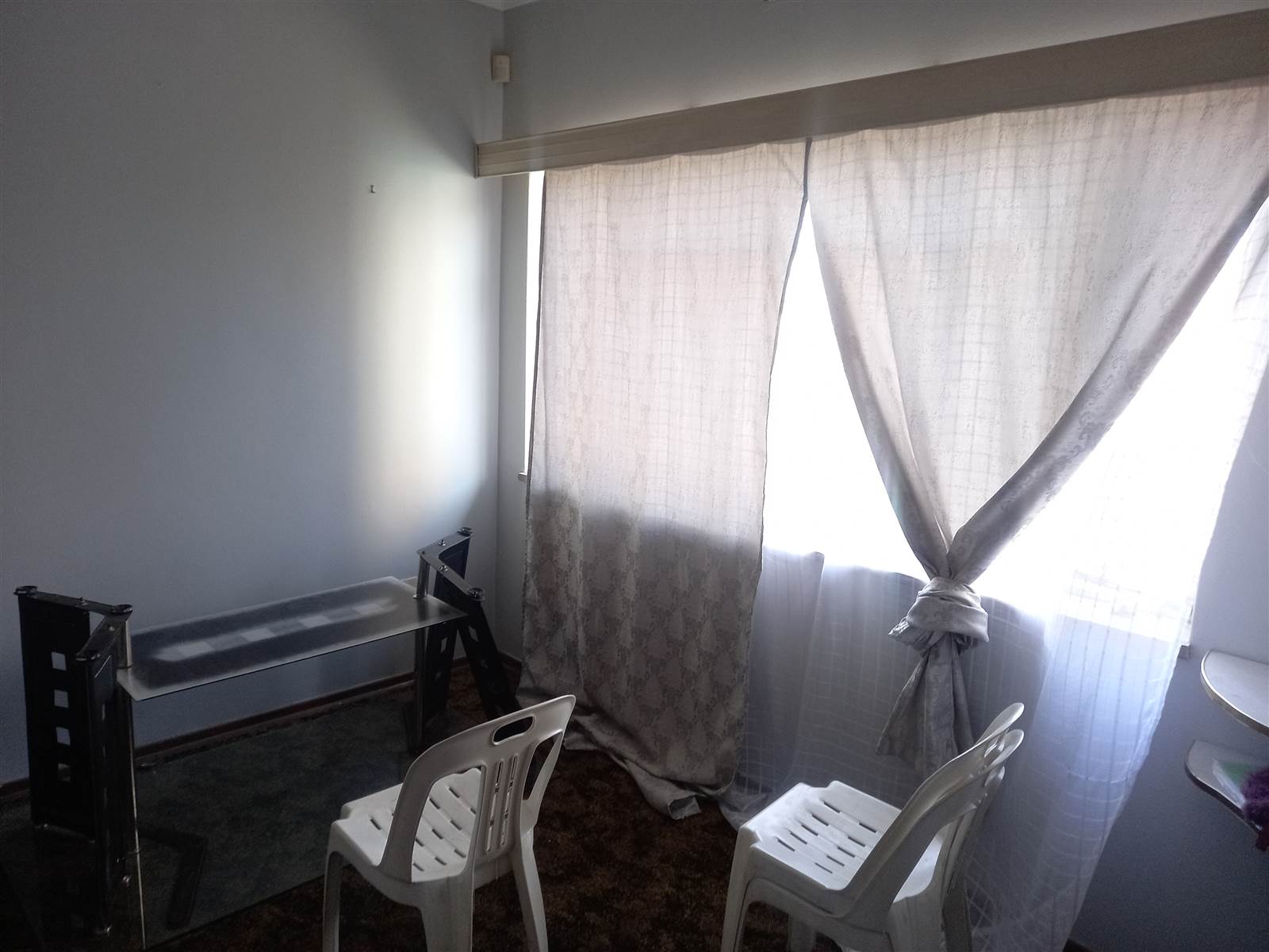 2 Bed Flat in Rosettenville photo number 5