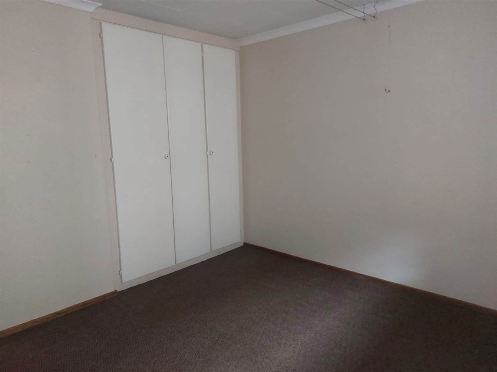 2 Bed Apartment in Hatfield photo number 14