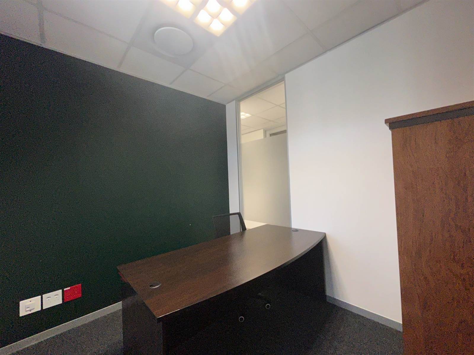 12  m² Office Space in Woodmead photo number 2
