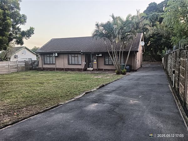3 Bedroom House 3 Bedroom House