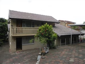 4.5 Bed House in Lotusville