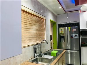 3 Bed House in Falcon Ridge
