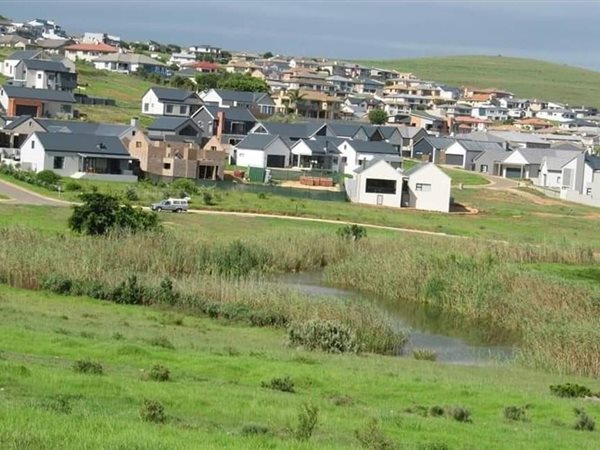 262 m² Land available in Hartenbos