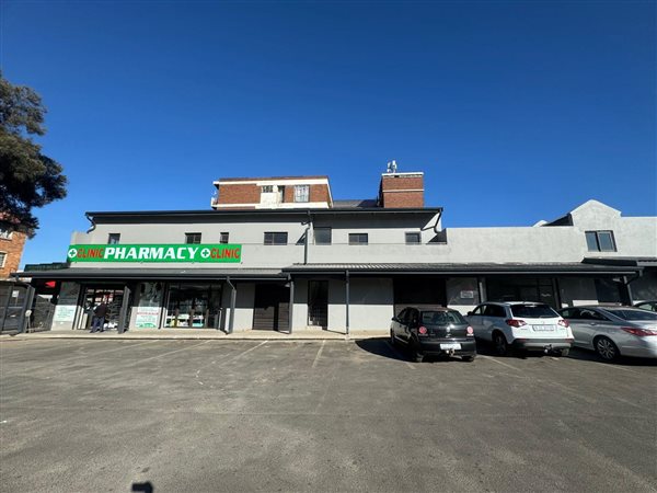 48  m² Commercial space