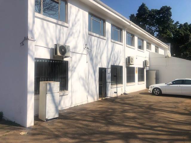 400  m² Commercial space in Pietermaritzburg Central photo number 8