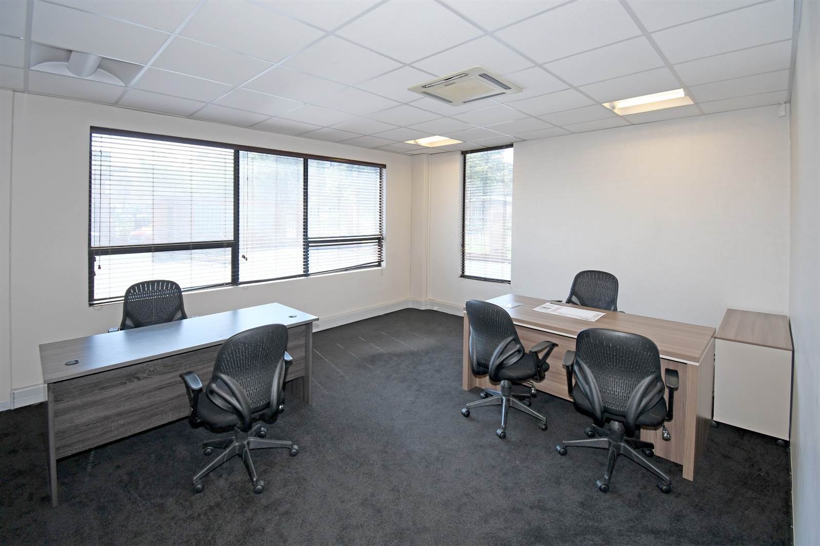 395  m² Office Space in Sunninghill photo number 18