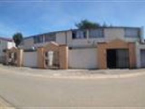 3 Bed Townhouse in Rhodesfield