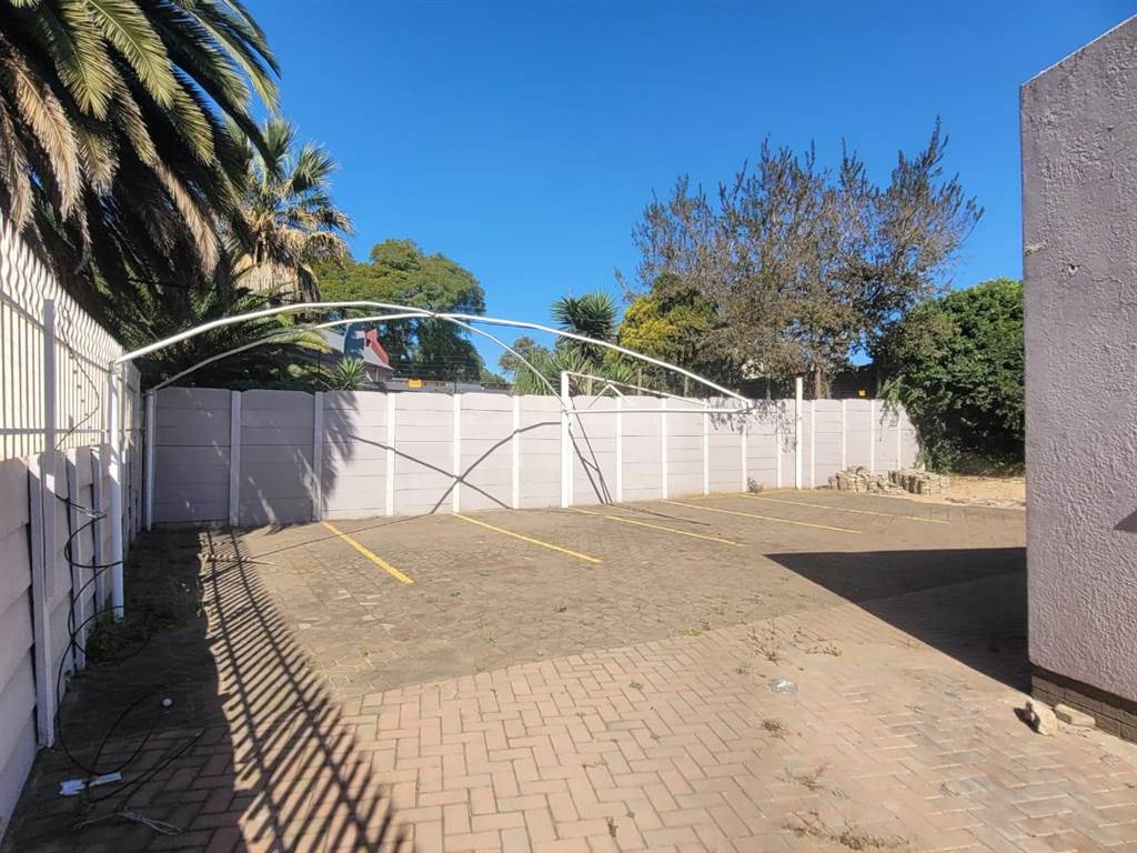 1400  m² Commercial space in Kempton Park Central photo number 6