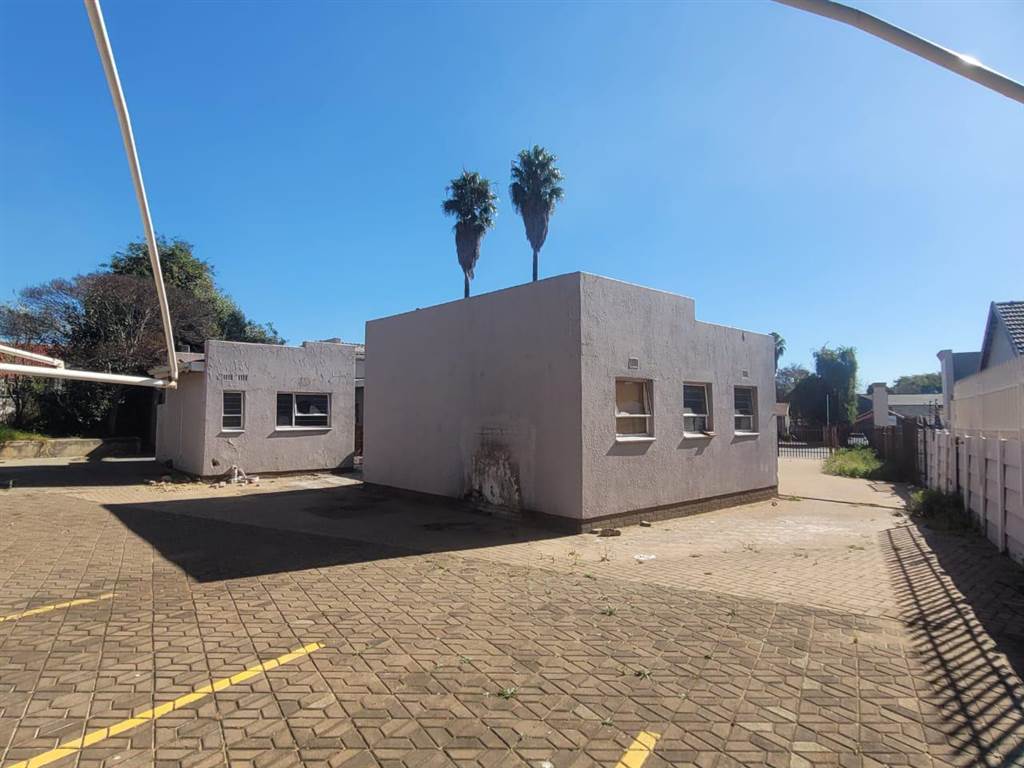1400  m² Commercial space in Kempton Park Central photo number 3