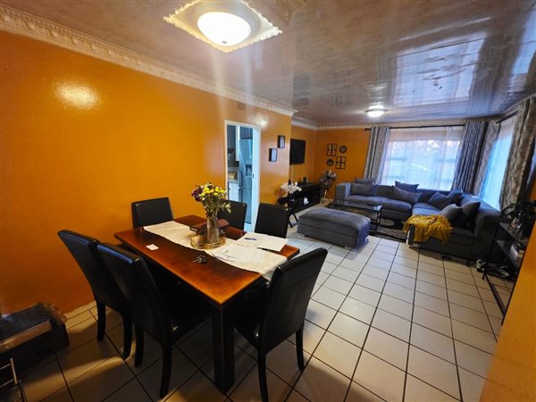 3 Bedroom House 3 Bedroom House