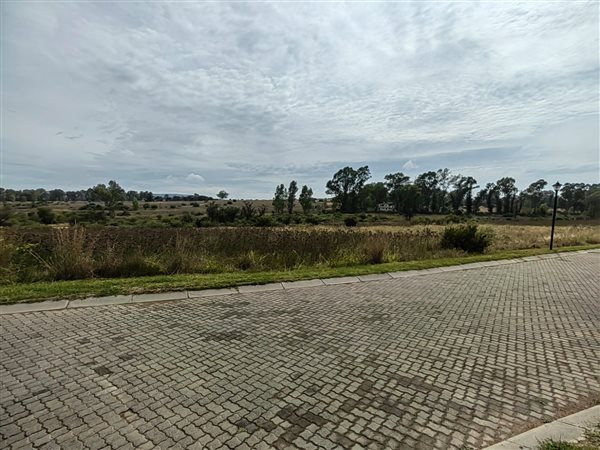 804 m² Land