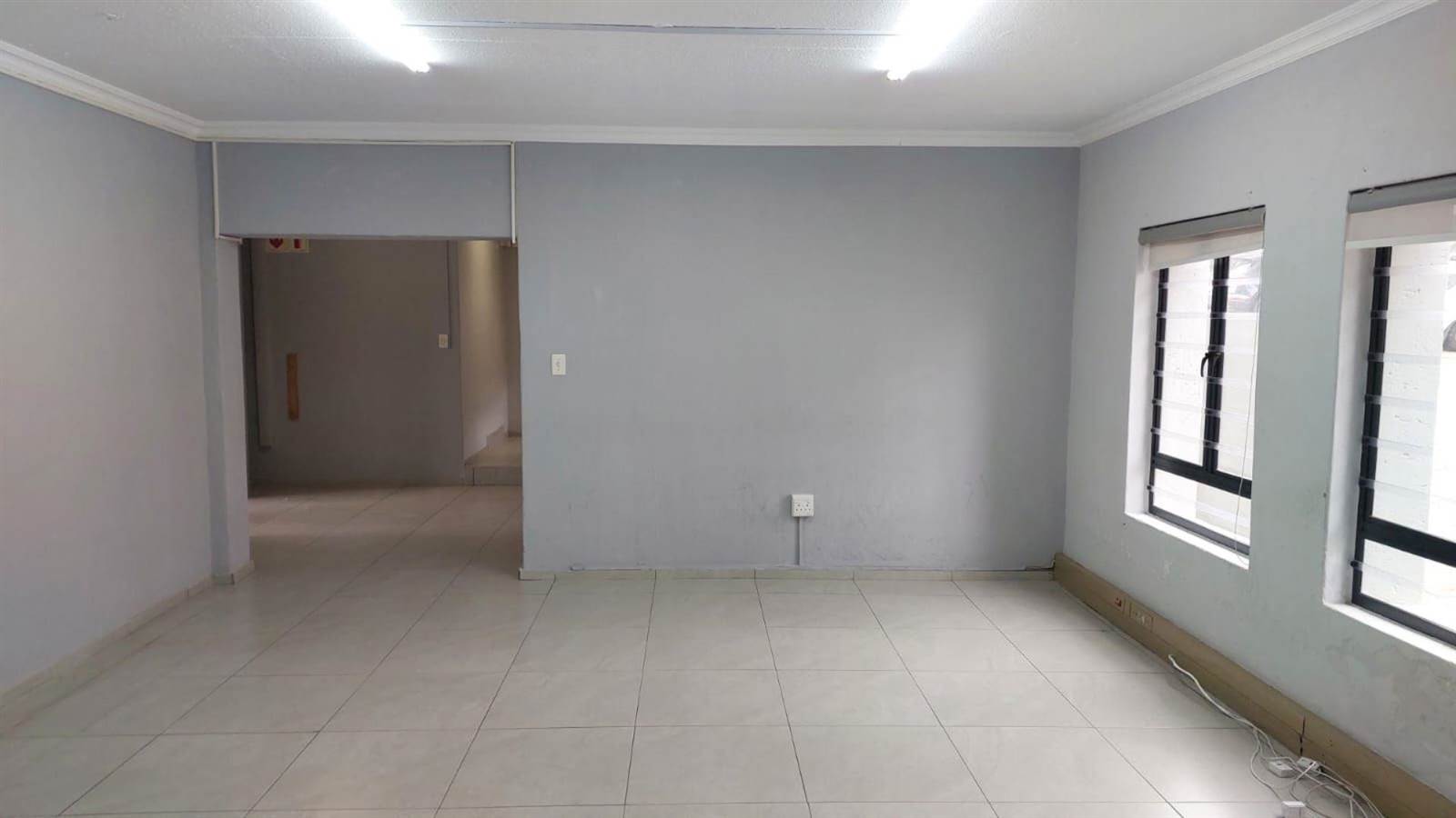 71  m² Commercial space in Randpark Ridge photo number 3