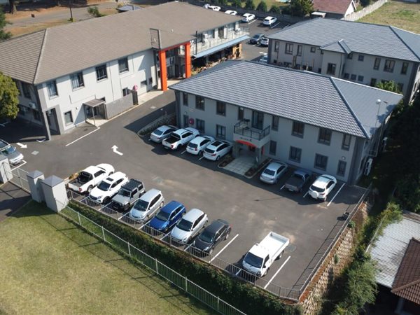 127  m² Office Space in Hillcrest Central