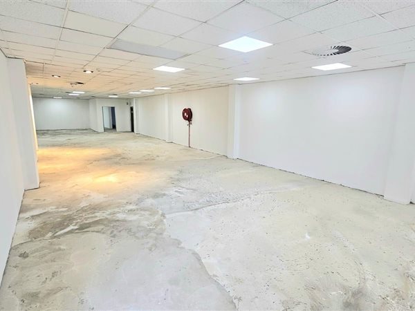 306 m² Office Space 306 m² Office Space