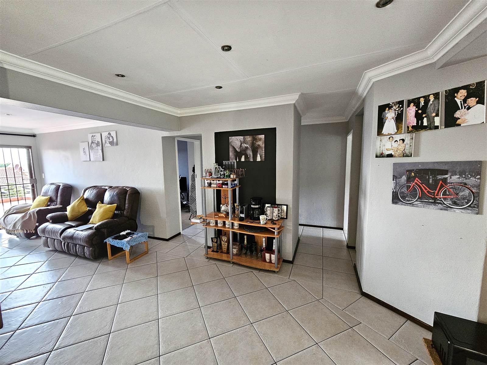 2 Bed Townhouse in Linksfield Ridge photo number 10
