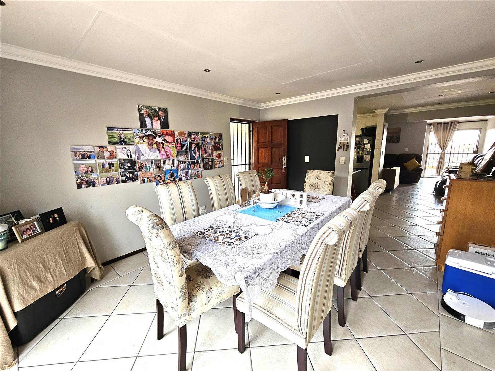 2 Bed Townhouse in Linksfield Ridge photo number 2