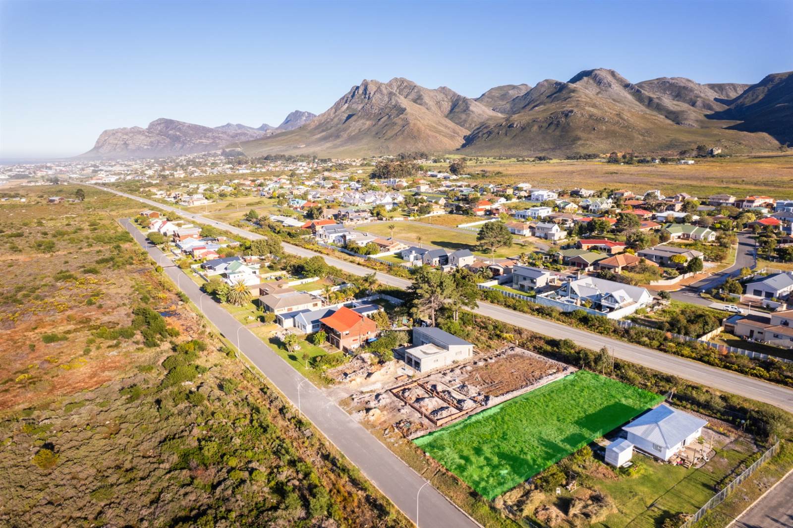 973 m² Land available in Kleinmond photo number 1