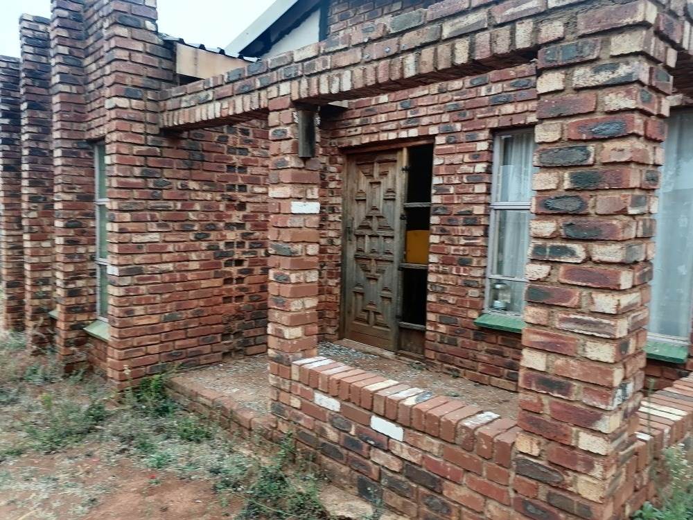 2 Bed House in Ikageng photo number 24