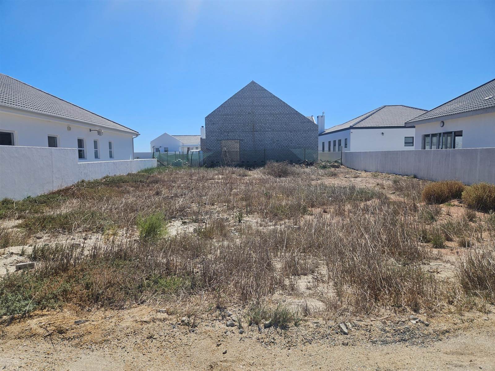400 m² Land available in Sandy Point photo number 3