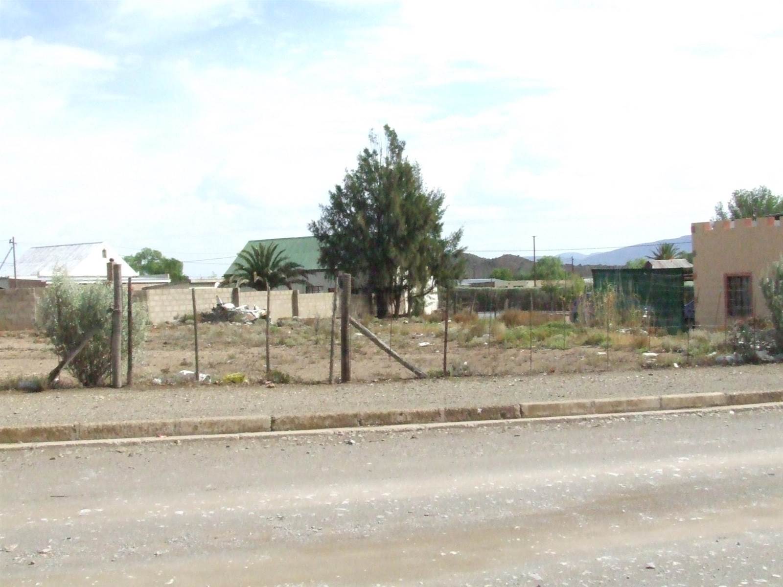 793 m² Land available in Willowmore photo number 1