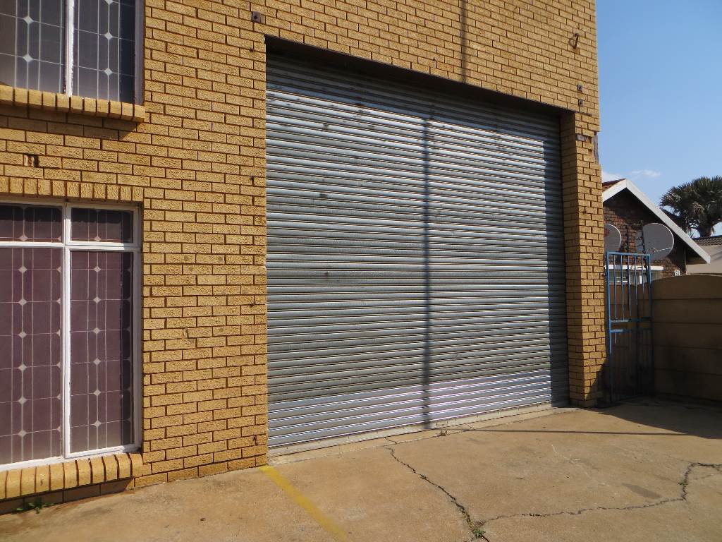 1489  m² Commercial space in Fochville photo number 12