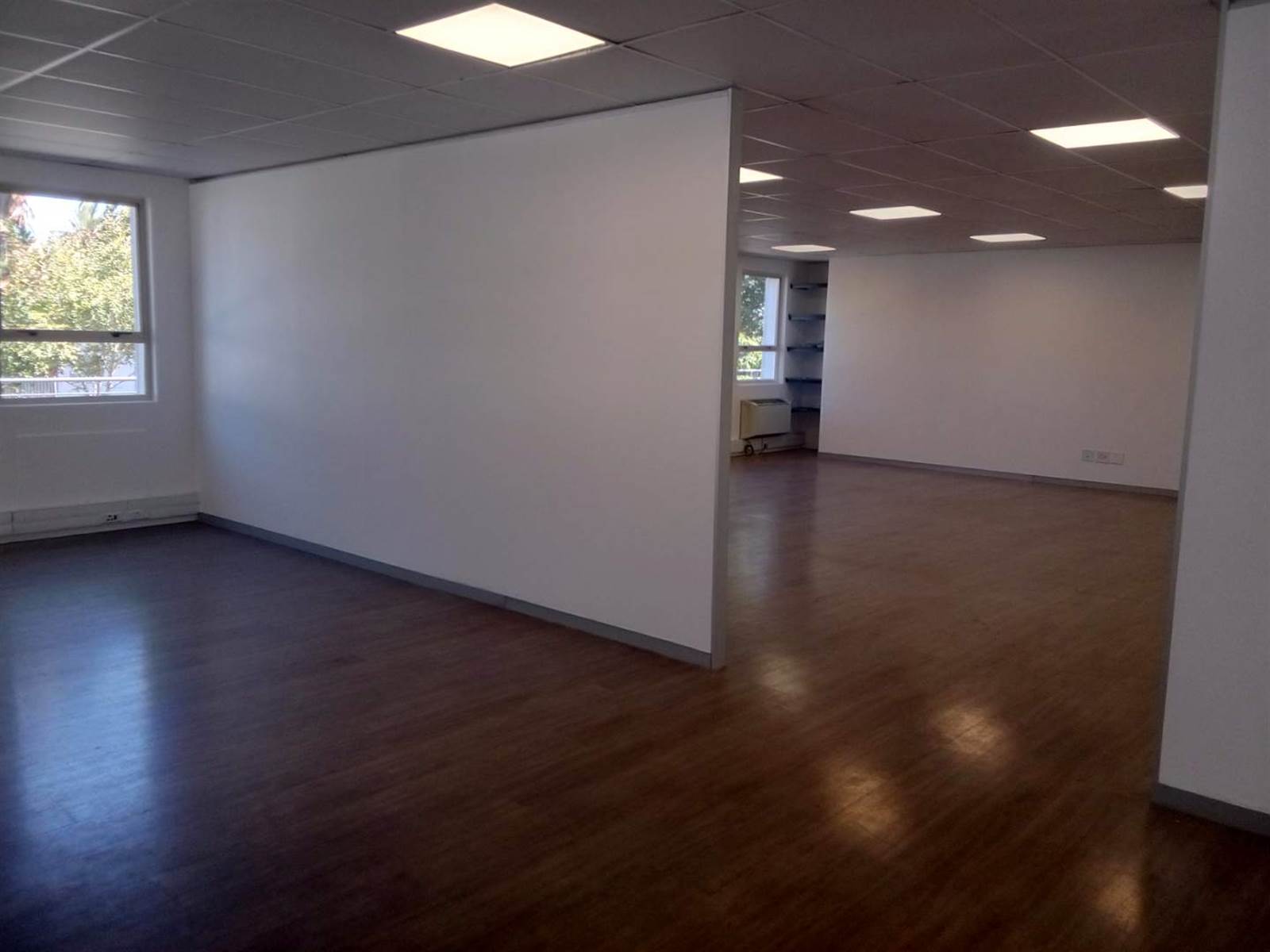 576.85  m² Office Space in Plumstead photo number 7