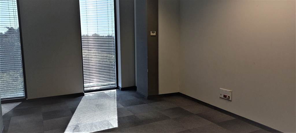 5108  m² Commercial space in Bryanston photo number 5