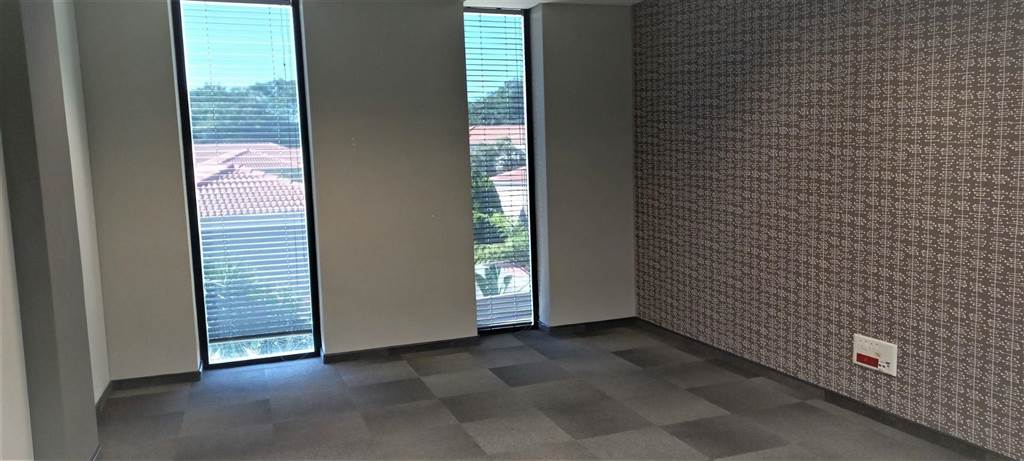 5108  m² Commercial space in Bryanston photo number 4