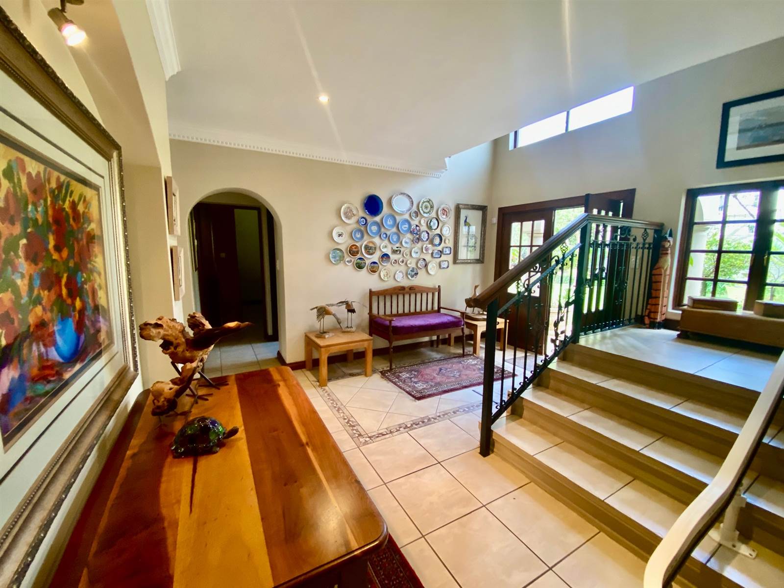 4 Bed House in Waterkloof Ridge photo number 4