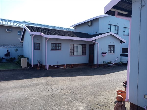 3 Bedroom Townhouse