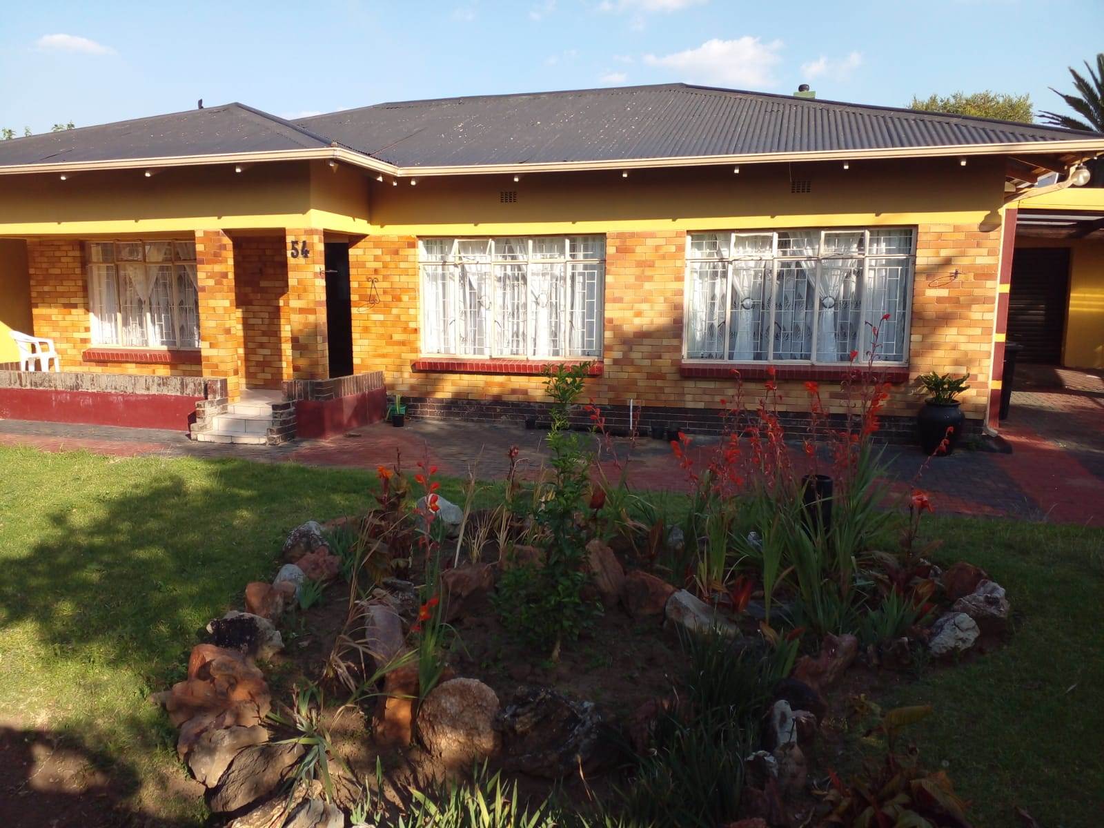 4 Bed House in Kempton Park Central photo number 1
