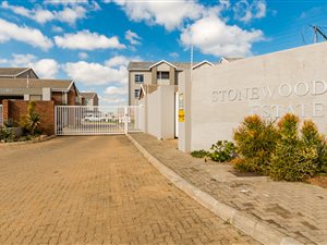 2 Bed Apartment in Blue Hills
