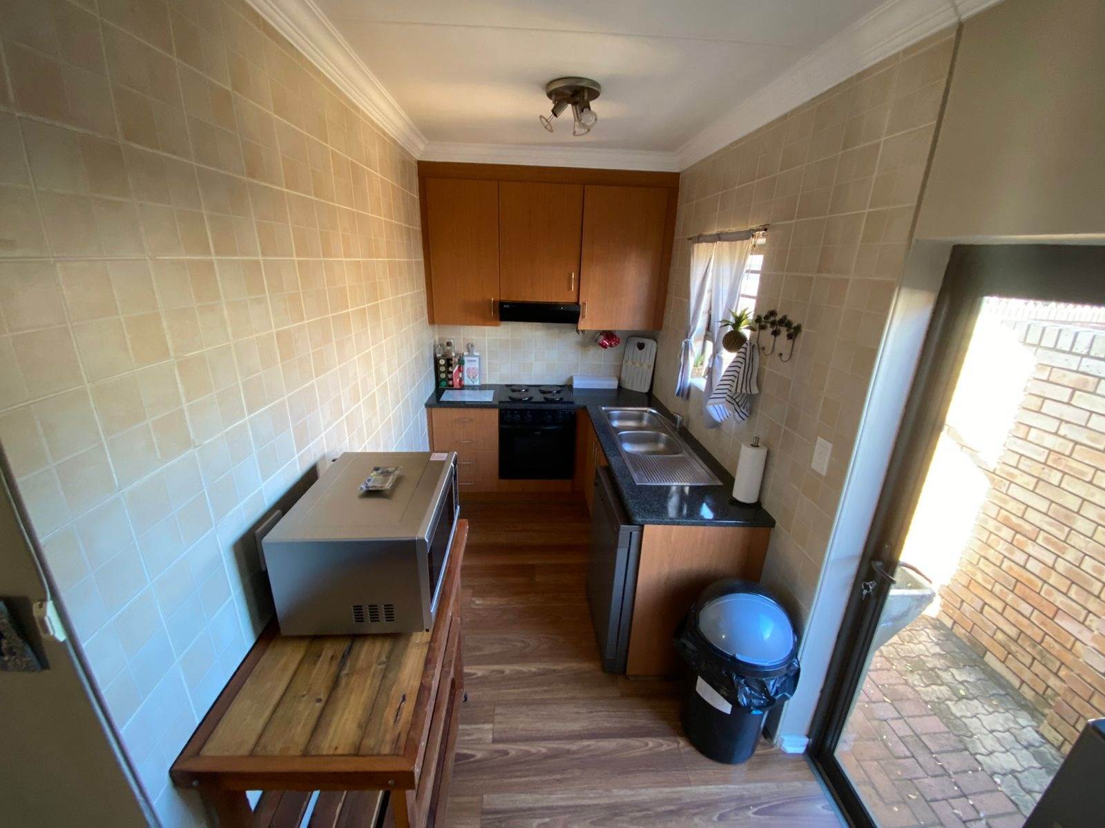 2 Bed Townhouse in Potchefstroom Central photo number 6