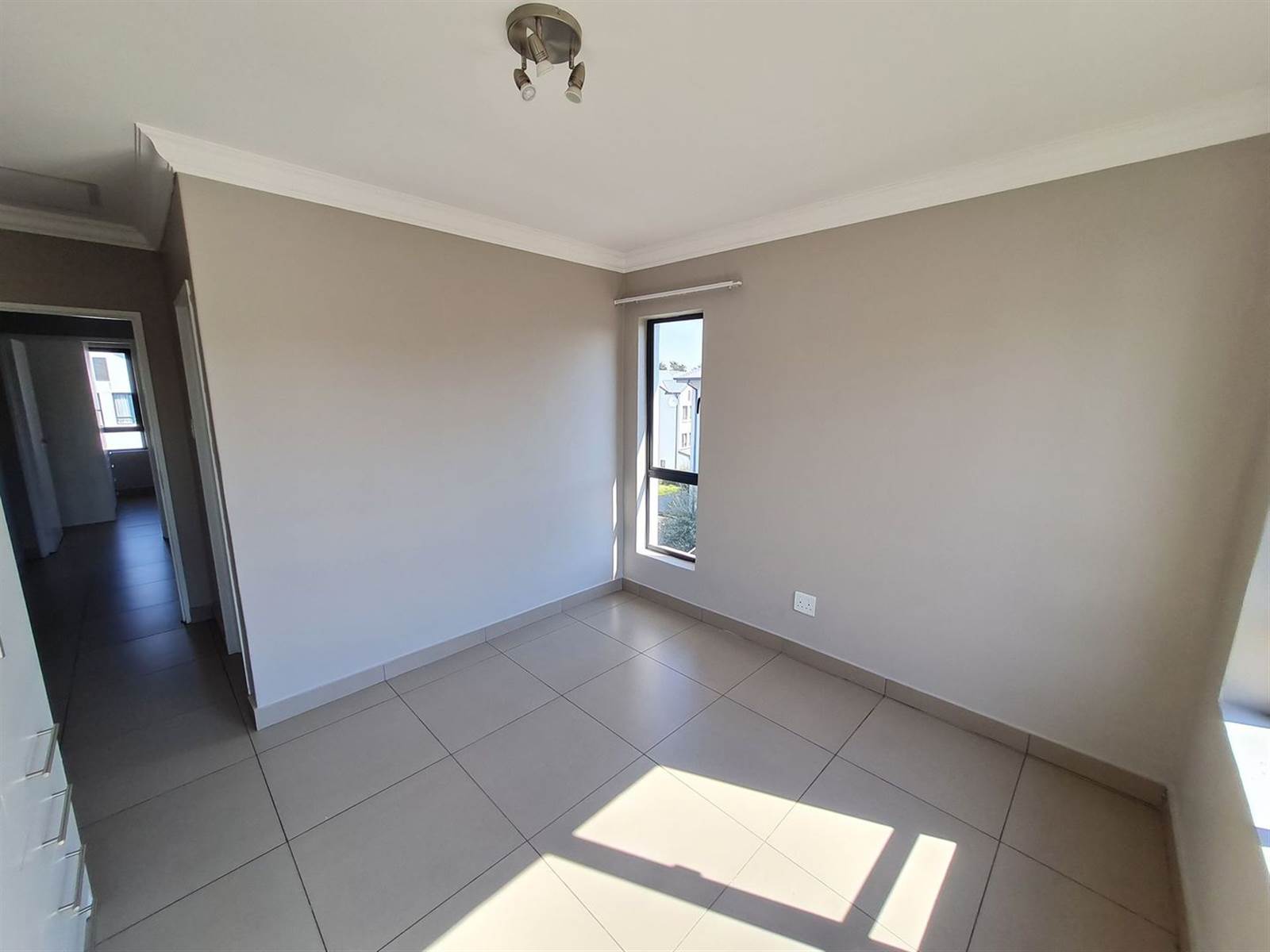 2 Bed Apartment in Fourways photo number 24