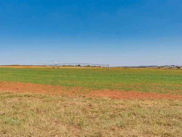 21.4 ha Land available in Sterkfontein and surrounds