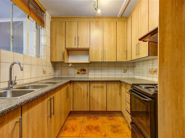 2 Bedroom Townhouse 2 Bedroom Townhouse